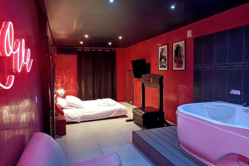 Appartement Balneo Et Sauna Prives The Red Room Mauguio Exterior foto