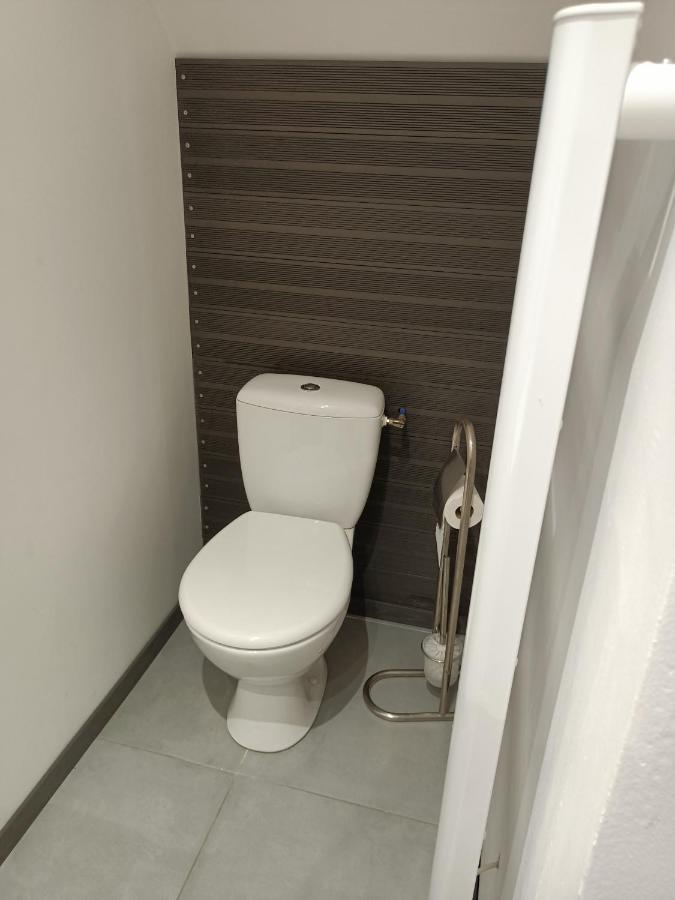 Appartement Balneo Et Sauna Prives The Red Room Mauguio Exterior foto